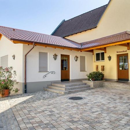 Gaestehaus Weingut Politschek Bad Friedrichshall Exteriér fotografie